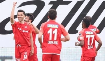 Milli golcü Umut Nayir hat-trick yaptı, Ümraniyespor umut tazeledi