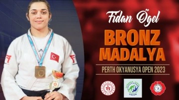 Milli judocu Fidan Ögel, Okyanusya Açık Turnuvası'nda bronz madalya kazandı!