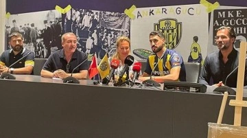 MKE Ankaragücü, Tolga Ciğerci ile 2 yıllık sözleşme imzaladı