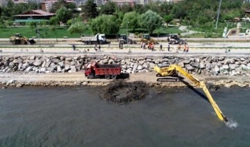 Murat Kurum: Van Gölü'nden 500 bin metreküp dip çamuru çıkartıldı
