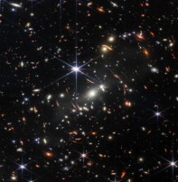 NASA'dan heyecanlandıran paylaşım! İşte evrenin en derin ve en keskin görüntüsü