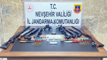 Nevşehir'de uyuşturucu operasyonunda 23 şüpheli yakalandı