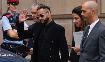 Neymar'ın Barcelona'ya transferinde usulsüzlük yapıldığı iddiasıyla ilgili dava başladı
