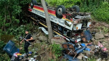 Nikaragua'da otobüsün uçuruma yuvarlanması sonucu 16 kişi öldü