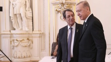 Nikos Anastasiadis'in Cumhurbaşkanı Erdoğan'la görüşme çabası