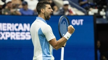 Novak Djokovic, Avustralya Açık'ta çeyrek finale yükseldi