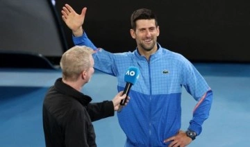 Novak Djokovic Avustralya Açık'ta yarı finale yükseldi