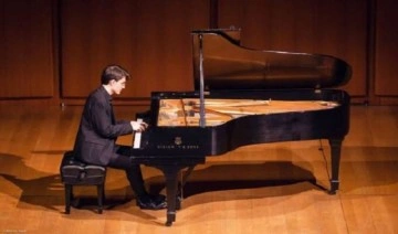Ödüllü piyanist Sağlam'dan depremzedeler yararına konser