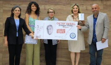 Oktay Akbal Edebiyat Ödülü Zeynep Göğüş’ün!