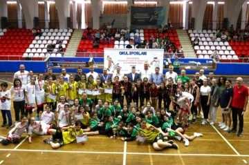 Okul Sporları Küçükler Kız-Erkek Basketbol Türkiye Şampiyonası sona erdi