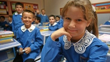 Okullar ne zaman açılacak 2022-2023 eğitim yılı kaç gün kaldı MEB sayaç