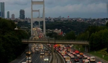 Okulların ilk günü İstanbul trafiğinde yoğunluk
