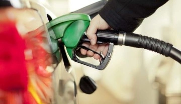 Otomobil sahiplerine kötü haber: Benzin fiyatlarına dev zam