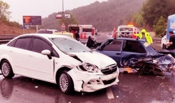 Otomobiller kafa kafaya çarpıştı: 1 kişi hayatını kaybetti, 1 kişi de yaralandı