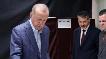 Oy sayımı devam ederken Cumhurbaşkanı Erdoğan'dan paylaşım: Sandıkların başından ayrılmayın