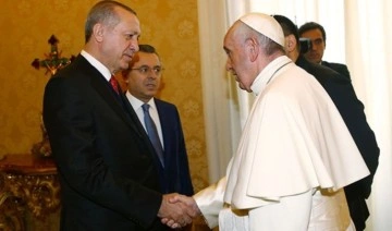 Papa Francis'ten Taksim'deki bombalı saldırıya ilişkin taziye mesajı