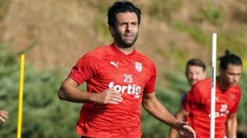 Pendikspor'da Tzavellas'ın sözleşmesi feshedildi