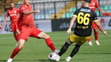 Pendikspor'dan İstanbulspor karşısında dört dörtlük galibiyet