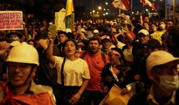 Peru'da hükümet karşıtı eylemler şiddetlendi: Devrilen Castillo ayrımcılığa karşı destekleniyor