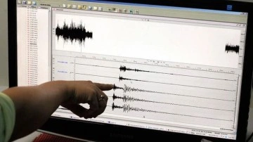 Peş peşe panik yaratan depremler! AFAD'dan açıklama, şiddeti kaç?