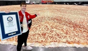 Pizza Hut, en büyük pizzayı yaparak Guinness Dünya Rekoru'nu kırdı