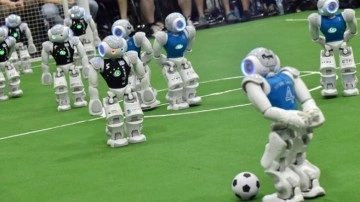 Robotların Futbol Oynadığı İlginç Yarışma: RoboCup Nedir?