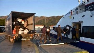 Rodos Müslümanları Derneğinden deprem bölgesi için feribot dolusu malzeme