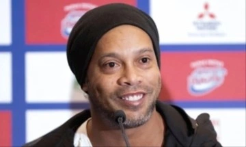 Ronaldinho neden hapse girdi, nerede hapis yattı, suçu neydi?