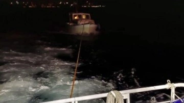 Rumeli Kavağı açıklarında sürüklenen tekne kurtarıldı