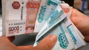 Ruslar zor durumda: Borçlarını ödeyemeyen 13 milyon kişi için icra takibi başlatıldı
