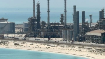 Rusya ve Suudi Arabistan piyasaları salladı petrol varil fiyatı 90 doları aştı