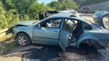 Samsun'da iki otomobil çarpıştı: 1 ölü, 4 yaralı