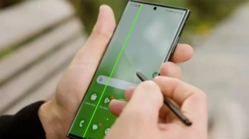 Samsung Galaxy S21 Ekranında Yeşil Çizgiler Oluştu