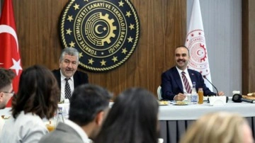 Sanayi ve Teknoloji Bakanı Mehmet Fatih Kacır duyurdu: Togg büyüklüğünde 12 iş hedefi