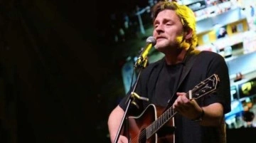 Şarkıcı Tuna Kiremitçi'nin İstanbul'da vereceği konser iptal edildi