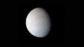 Satürn Uydusunda Yaşamın Yapı Taşlarından Biri Tespit Edildi - Webtekno