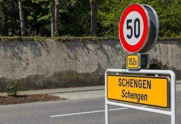 Schengen Bölgesi genişliyor! Avrupa Birliği'nden Macaristan'a onay çıktı