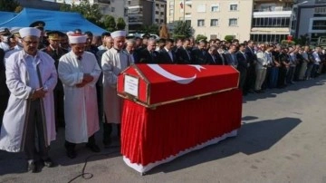 Şehit Astsubay Batuhan Şimşek, İzmir'de son yolculuğuna uğurlandı