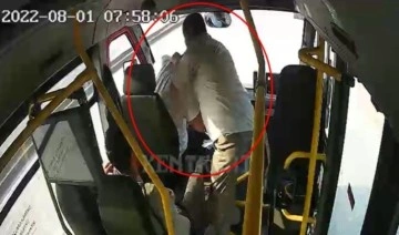 Seyir halindeydi: Düzce'de otobüs şoförüne yumruklu saldırı!