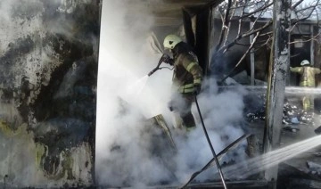 Silivri'de işçilerin kaldığı konteynerlerde yangın paniği!