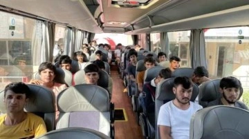 Sınır dışı edilecek 260 Afganistan uyruklu, İstanbul'a gönderildi