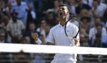 Sırp tenisçi Novak Djokovic, Wimbledon'da finale çıktı