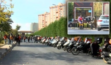 Siteye motorla alınmayan motokuryelerden protesto eylemi: 'Kapıları açın işimizi yapalım!'
