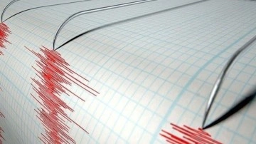 Sivas ve Konya'da deprem! Niğde, Kayseri, Aksaray ve Nevşehir'den de hissedildi