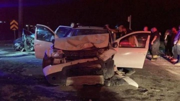 Sivas&rsquo;ta trafik kazası: 10 yaralı