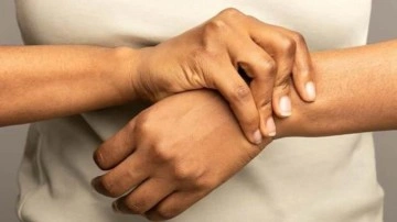 Sol el-parmak uyuşması kalp krizi habercisi mi? Sol el parmak ucu uyuşması neden olur?