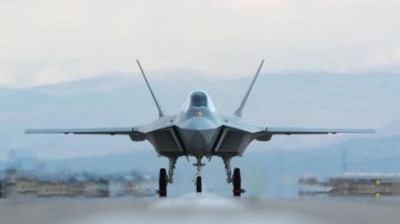 SOLOTÜRK pilotlarından Milli Muharip Uçak KAAN mesajı: F16'lardan daha iyi olacak