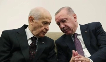 Son Dakika... Erdoğan ve Bahçeli’nin Saray’daki görüşmesi başladı