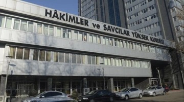 Son Dakika: HSK kararnamesiyle 3 bin 423 hakim ve savcının görev yeri değiştirildi