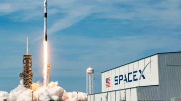 SpaceX, 56 Starlink uydusunu daha fırlattı
